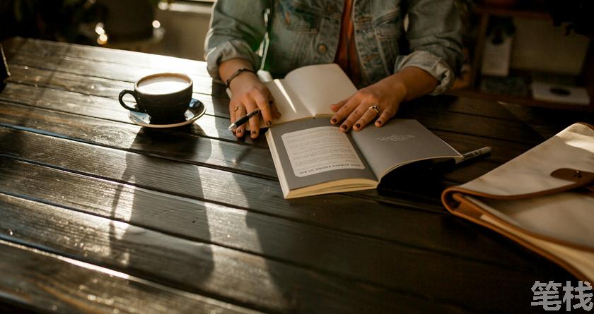 笔栈降AI率,笔栈降AI官网,笔栈降AIGC率,笔栈论文查重系统
